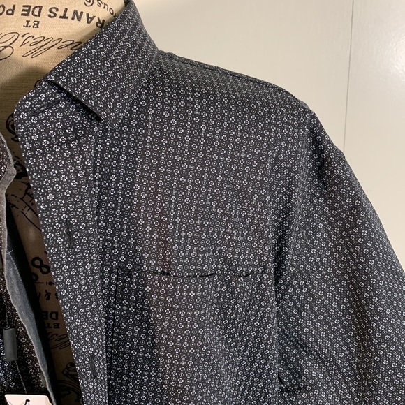 NWT Ike Behar (L) - Picture 4 of 13